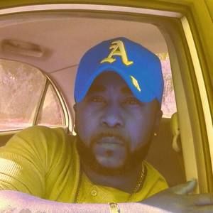 Meet your Posher, Corey